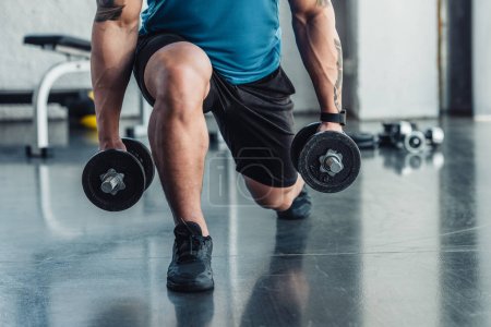 天津工厂组织后备骨干军训活动